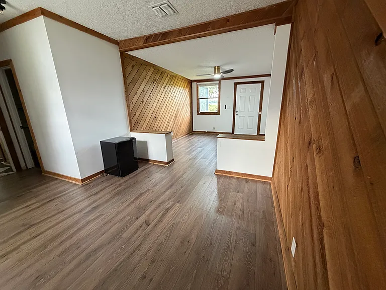 384 Terry Ln — Photo 21