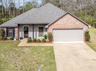 199 Winchester St, Byram, MS 39272
