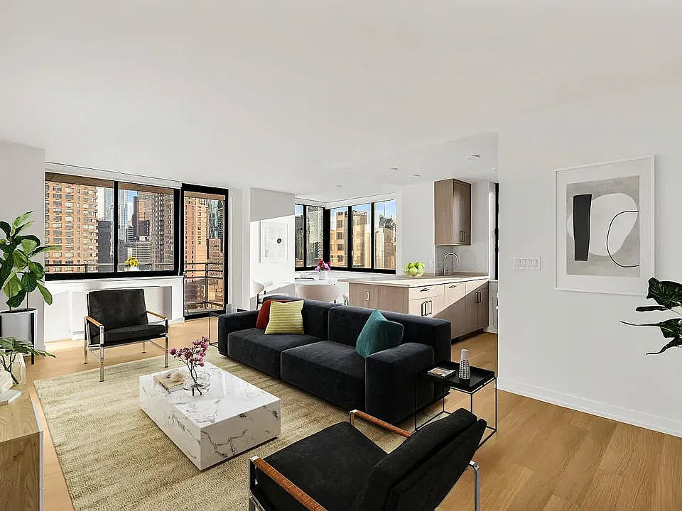 200 W 60th St #24G