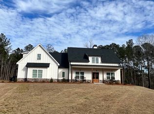 239 Pine View Dr, Williamson, GA 30292