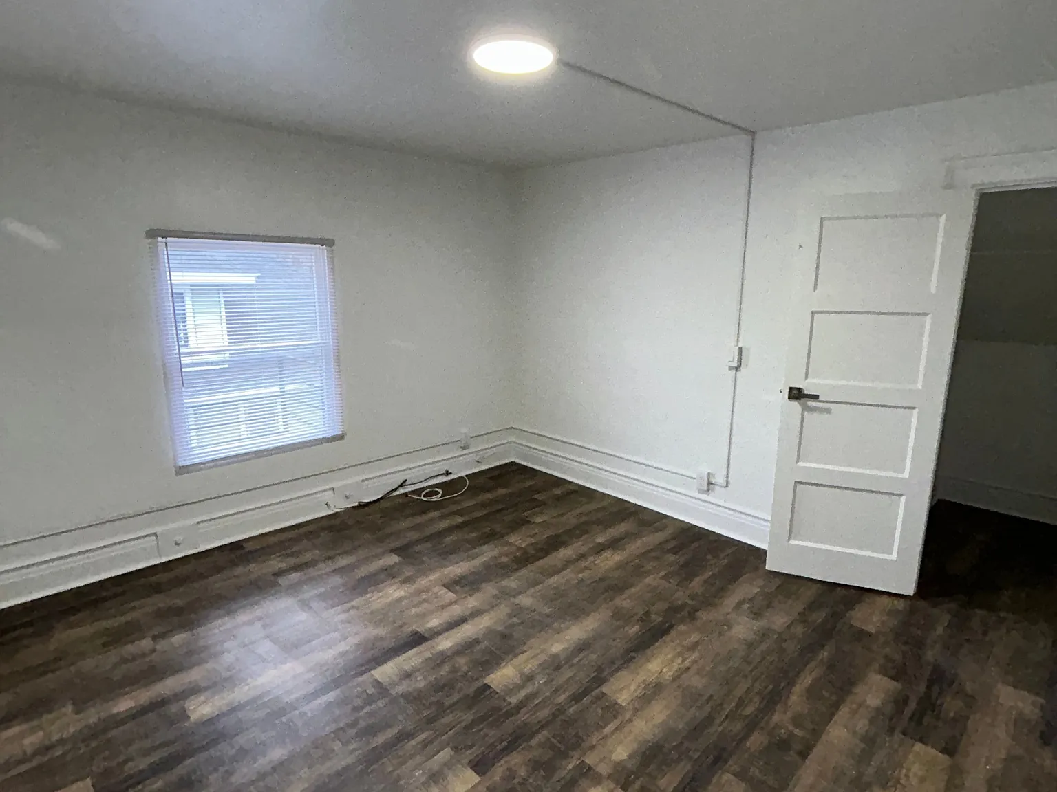 Studio, 1.0 bath, $950 — Photo 3