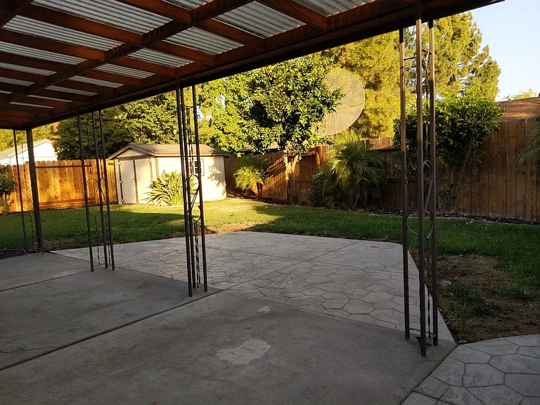 185 Richard Pl — Photo 12