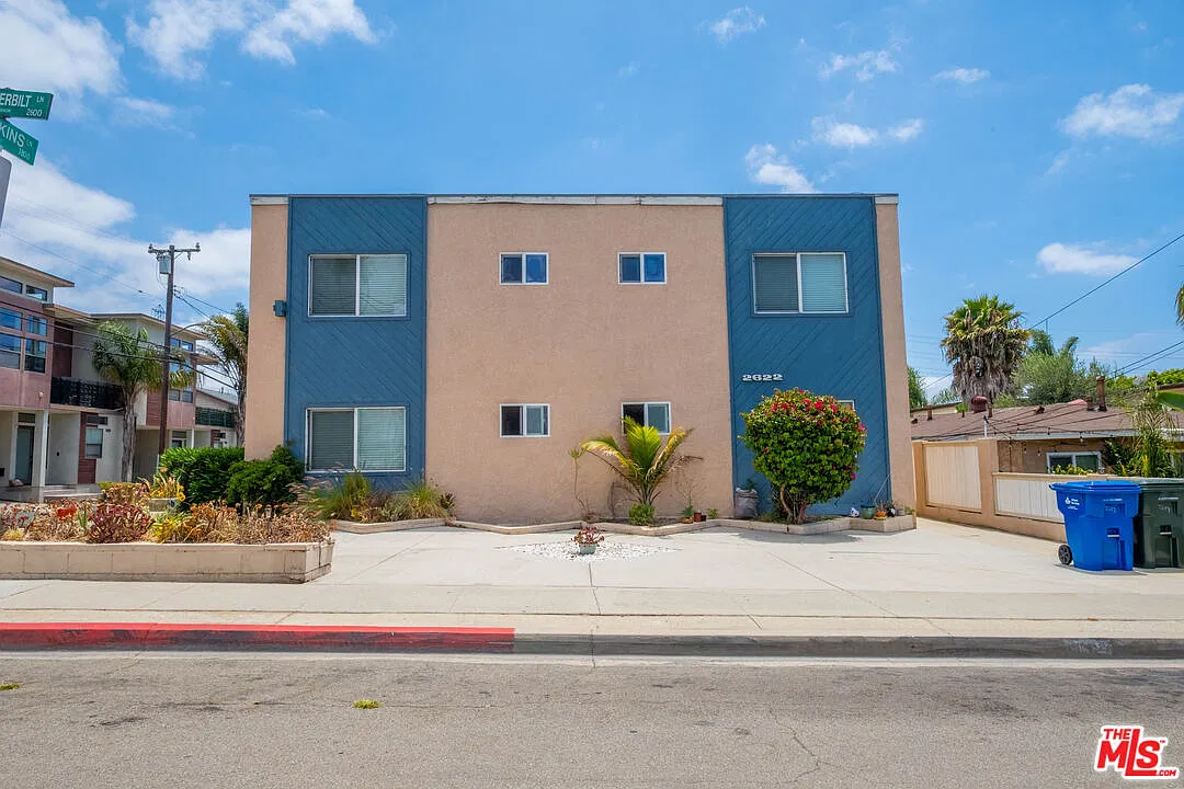 1 bed, 1.0 bath, 615 sqft, $2,287 — Photo 3