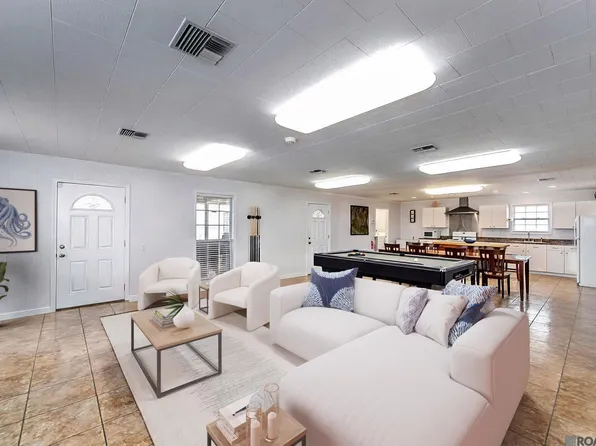 988 Four Point Rd, Dulac, LA 70353