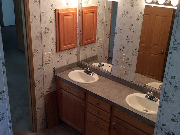 Master Bath Double Sinks