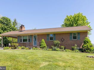 5086 Laura Dr, Stephens City, VA 22655