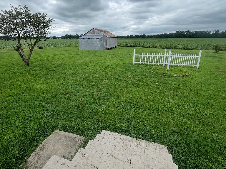 2629 State Highway 45 N — Photo 12