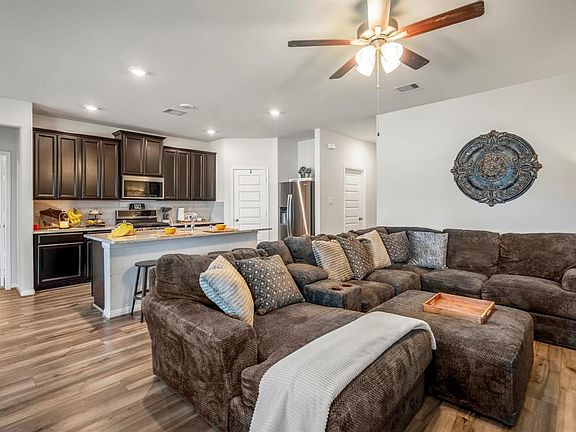 5th image of 2311 E Winding Pines Drive