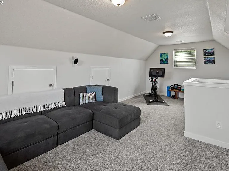 2223 SE 89th Ave — Photo 25