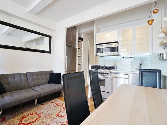 4th image of 2681 Broadway #10F
