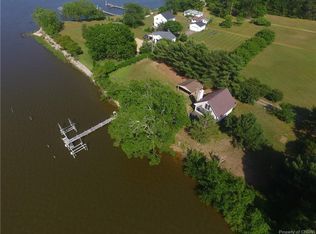 11712 Pattie Ln, Gloucester, VA 23061