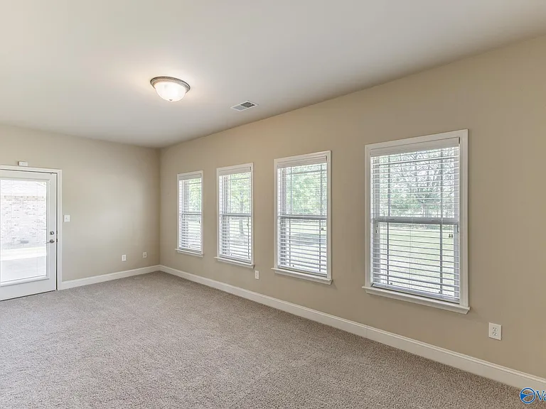 114 Rushing Brook Dr — Photo 11