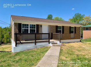 2050 Lintwood Dr, Clarksville, TN 37042