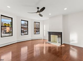 633 Lafayette Ave, Hawthorne, NJ