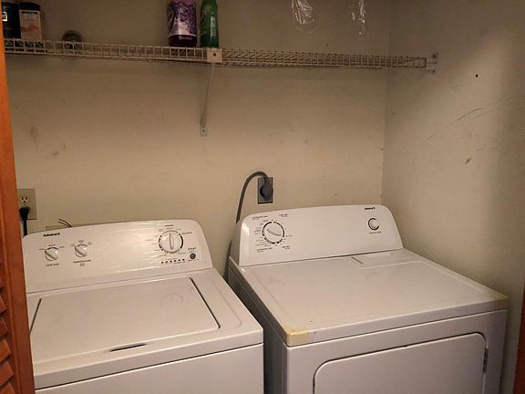4th image of 2328 Hartsfield Way