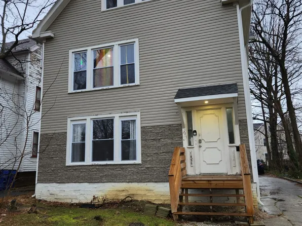 1856 Lampson Rd, Cleveland, OH