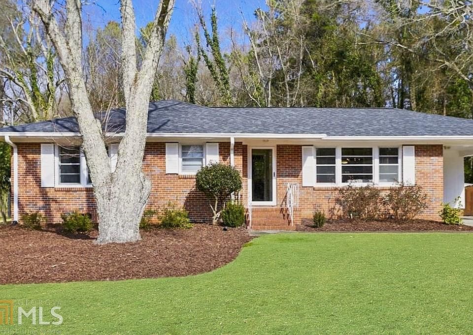 1st image of 520 Columbia Dr