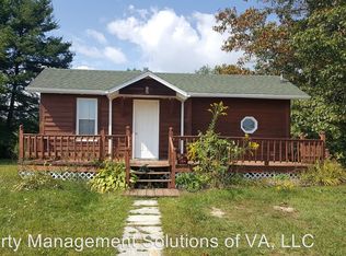 35 Wood Dove Ln, Galax, VA 24333