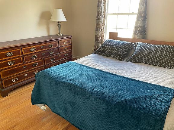 2nd image of 161-163 Sussex Ave #2