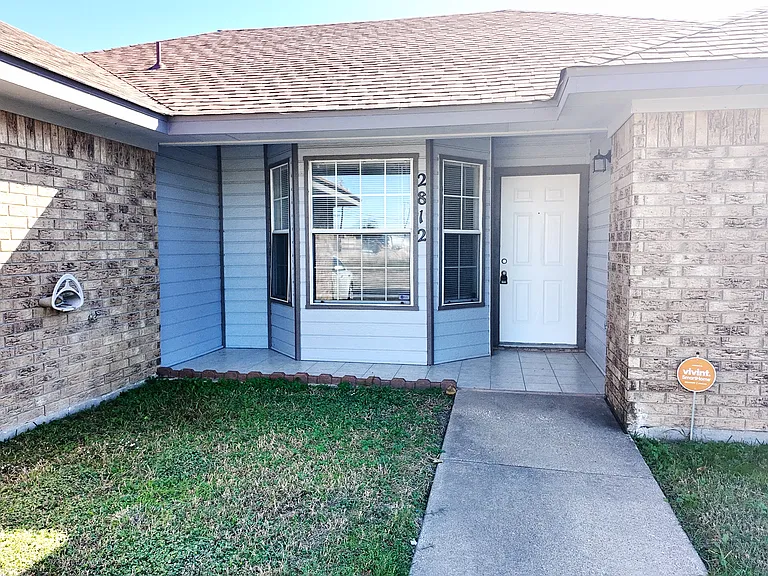 2812 Fieldstone Dr — Photo 10