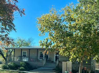 1879 Arcadia Loop S, Kerrville, TX 78028