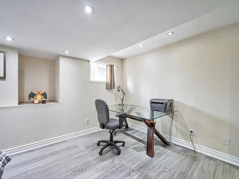 6 Stonebridge Blvd #BASEMENT — Photo 11