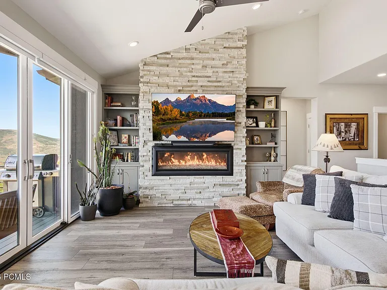 11293 N Shoreline Dr — Photo 7