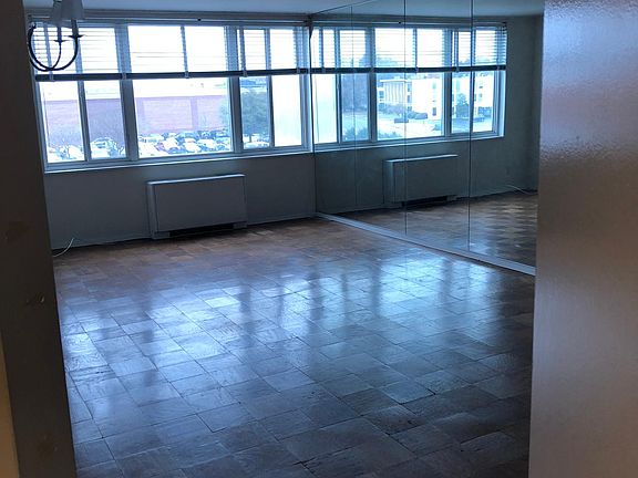 3rd image of 5100 Monument Ave Unit 301