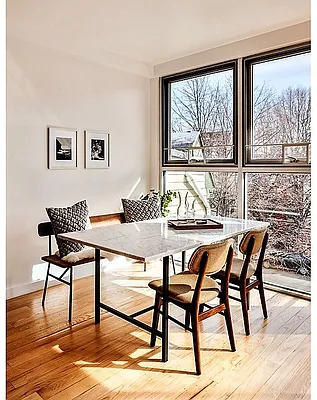 Rented by Compass | media 21