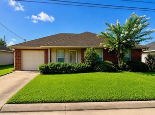 5640 Springfield Cir N, Lumberton, TX 77657