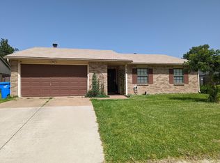 5709 Oak Ln, Rowlett, TX 75089