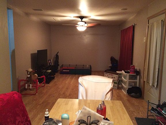 3rd image of 1206 Laharpe St