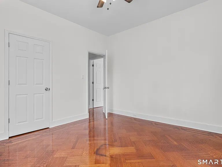37 Johnson St — Photo 22