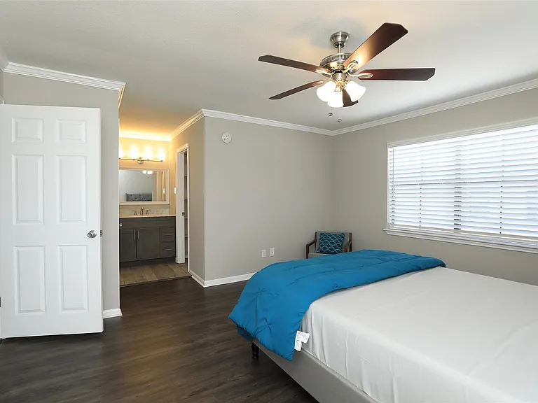1201 McDuffie St #211 — Photo 21