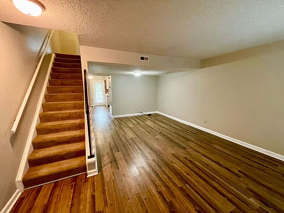 5th image of 1761 Wire Rd APT 1-10