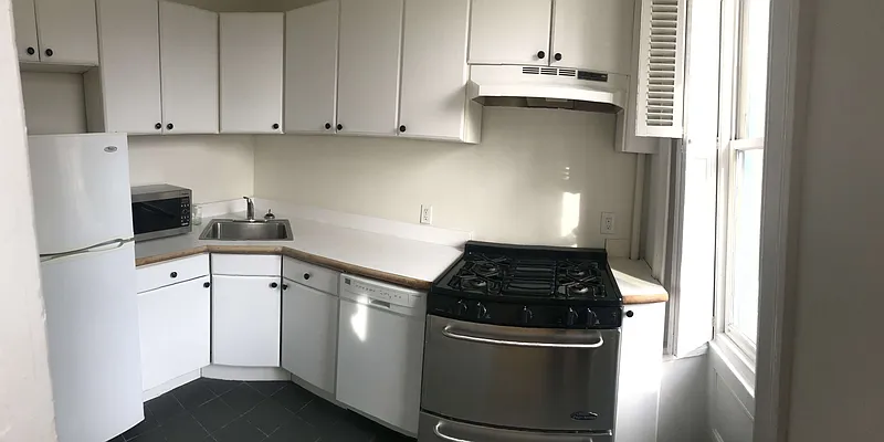 Rented by Compass | media 4