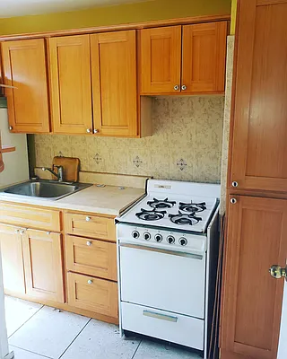 Sold by MY HOME REALTY.COM LLC | media 4