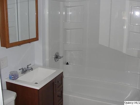 Home for Sale in Quincy, IL $92,500