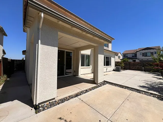 9001 Solar Point Dr #1 — Photo 5