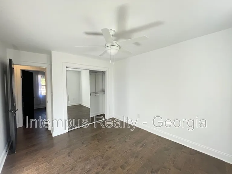 2867 Joyce Ave — Photo 34
