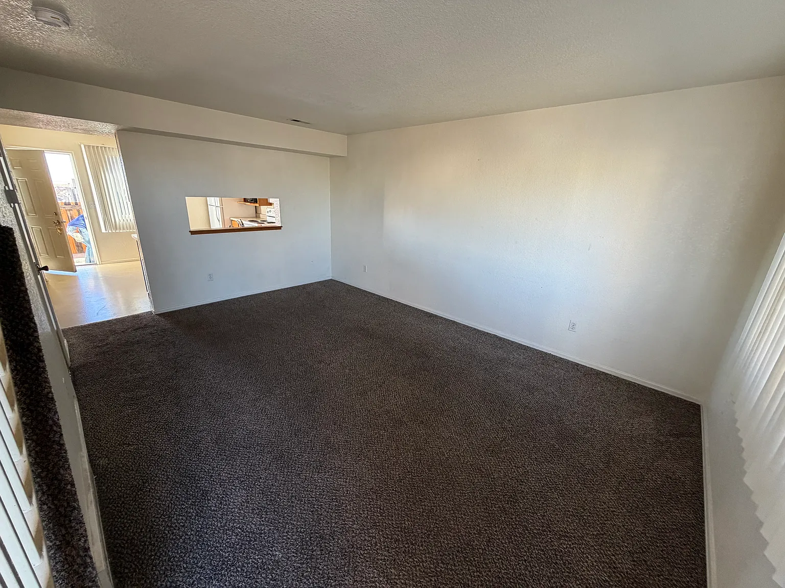 2 bed, 1.5 bath, $1,350 — Photo 4