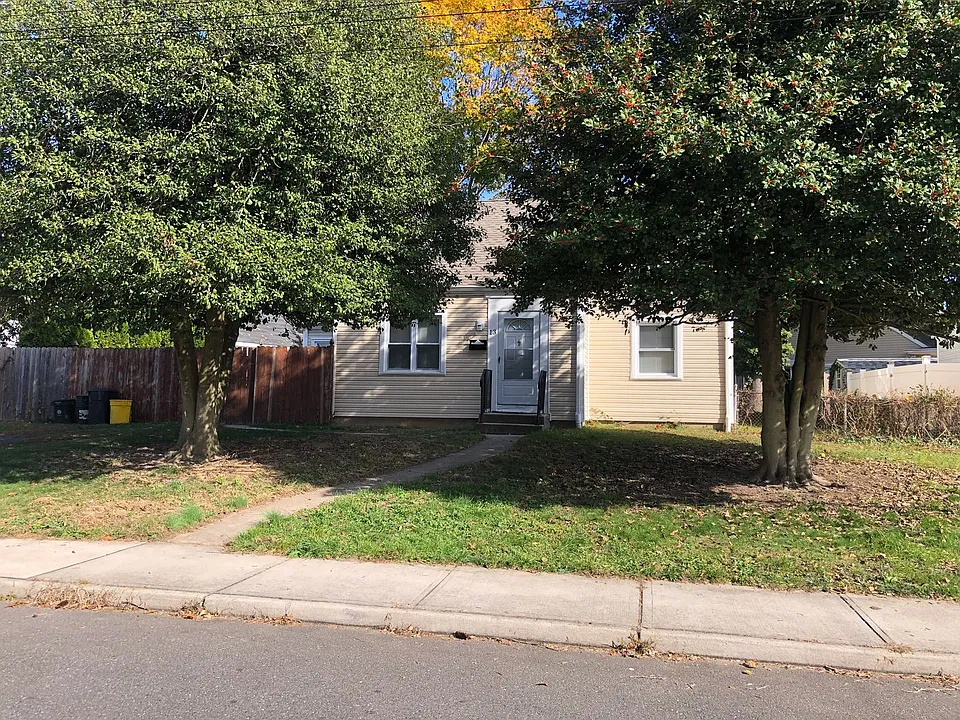 13 Runyon Dr