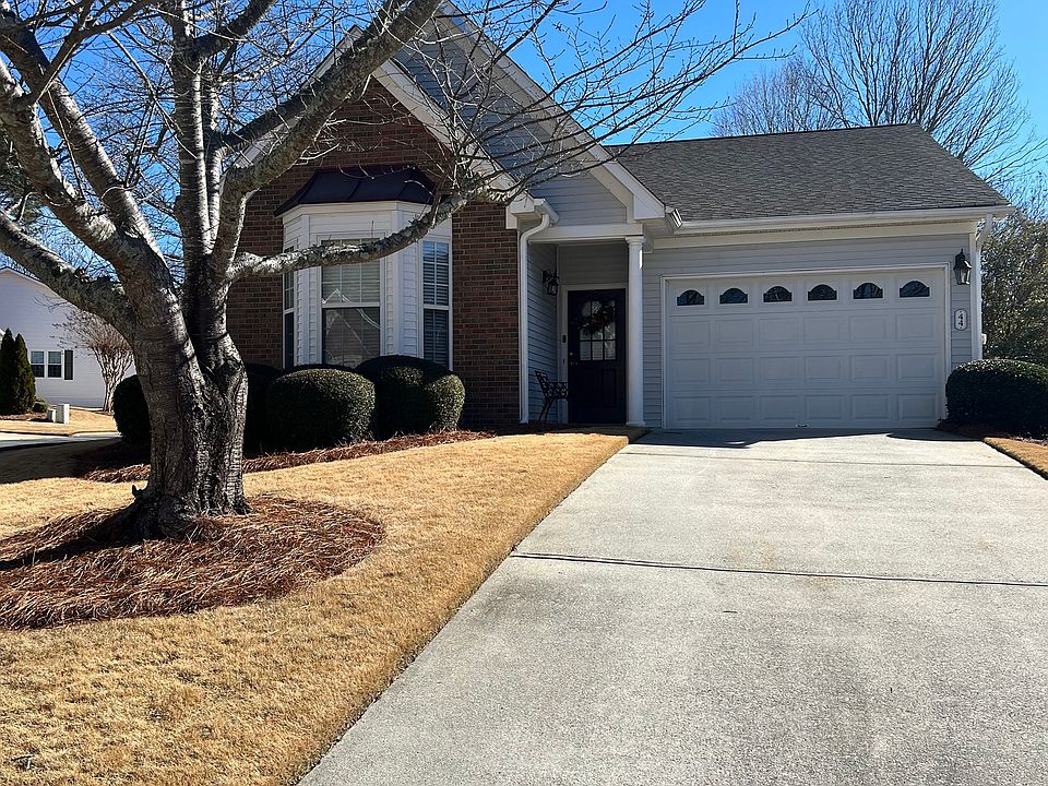 1st image of 44 Garden Grv