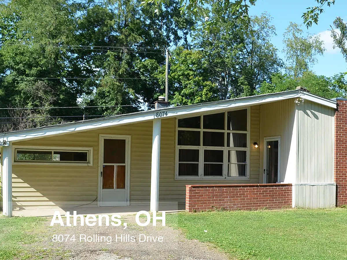 3 bed, 1900 sqft, $1,350 — Photo 1