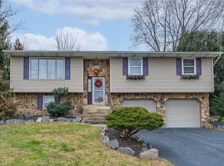619 Beechwood St, Emmaus, PA 18049