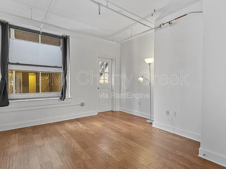 444 17th St #906 — Photo 14