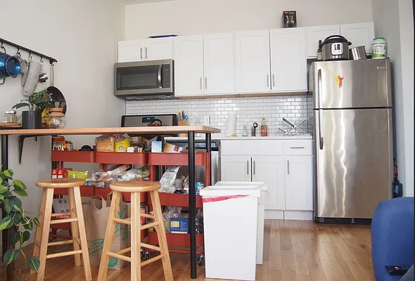 Rented by Evergreen Realty & Investments | media 14