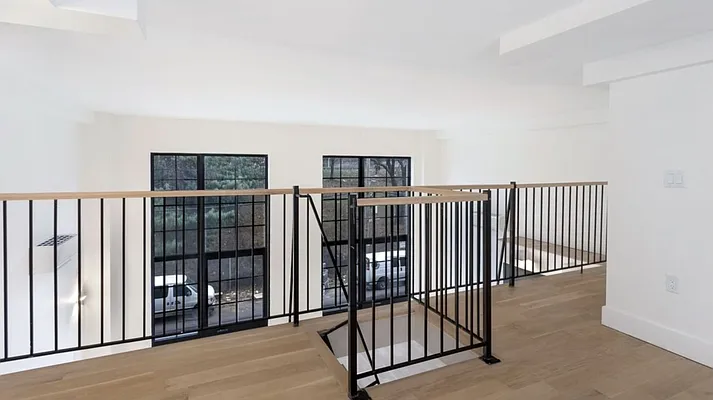 Rented by Carnegie Management Inc | media 7