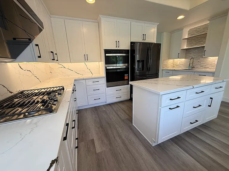 401 Hickoryhill Dr — Photo 10