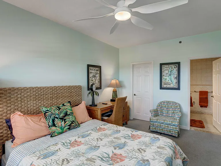 840 Ocean Dr #Penthouse C — Photo 17